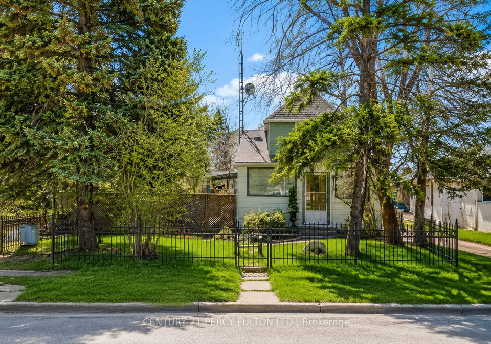 595-north-lake-road-richmond-hill-ontario-n13103278