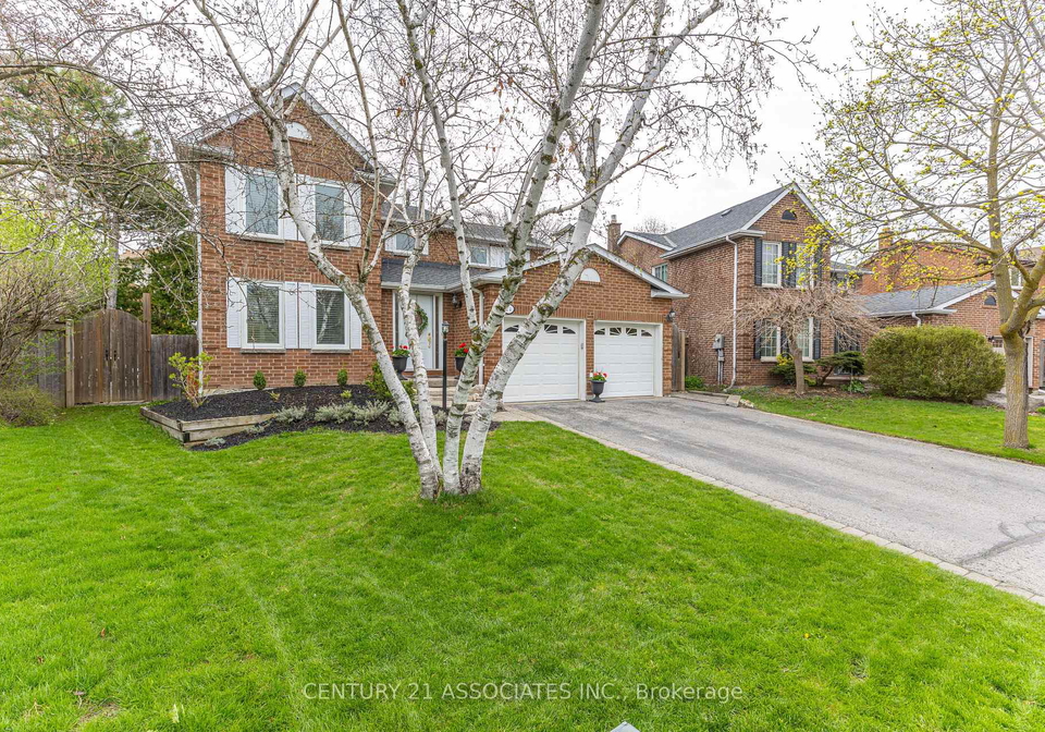24-garnish-green-markham-ontario-n13103502