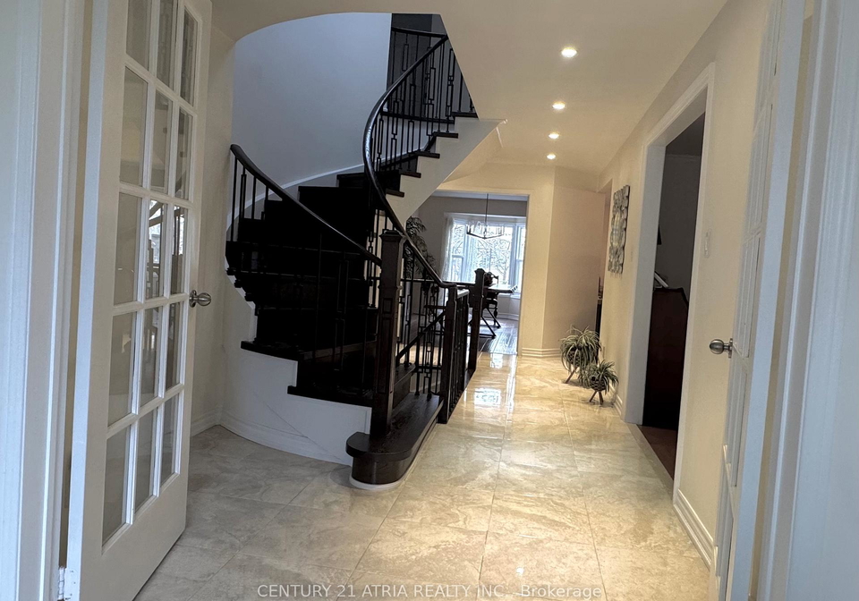 15-timpson-drive-aurora-ontario-n13103862