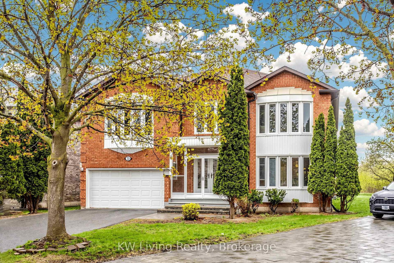 22a-waltham-crescent-richmond-hill-ontario-n13104348