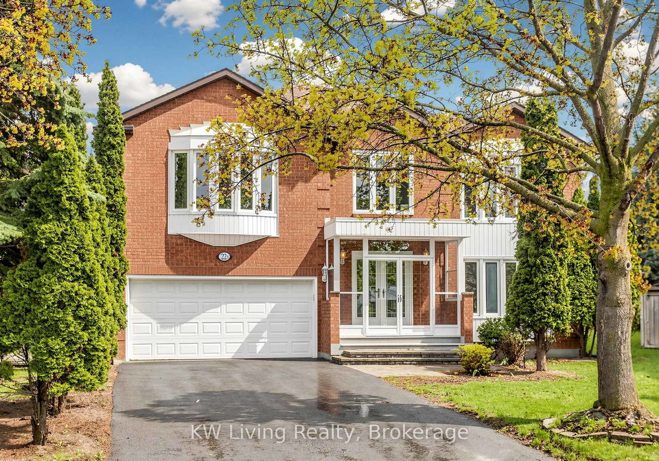 22a-waltham-crescent-richmond-hill-ontario-n13104348