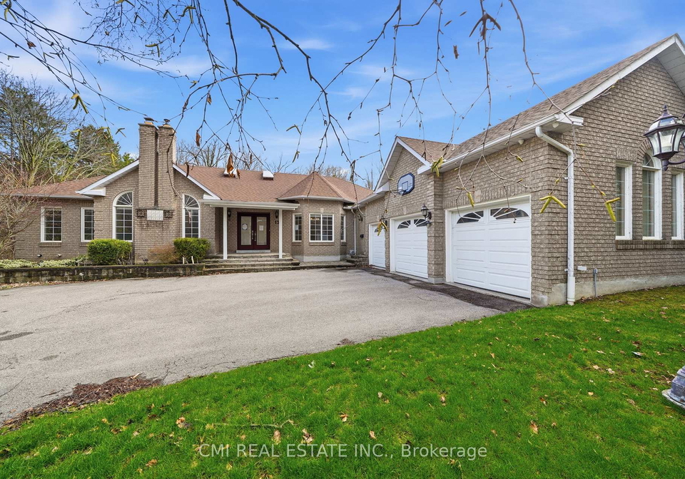 15-treegrove-circle-aurora-ontario-n13104504
