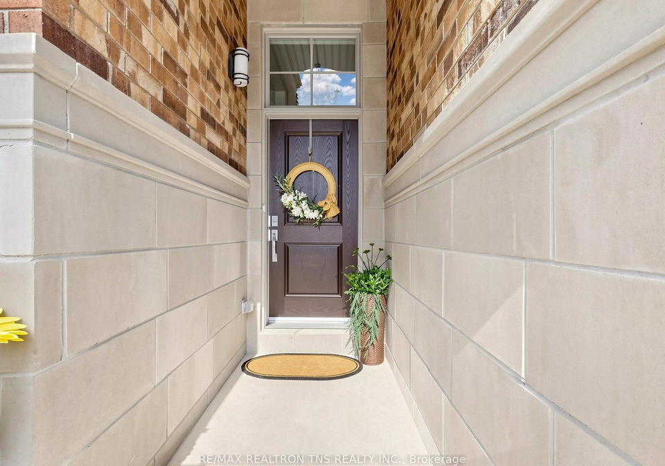 47-divon-lane-richmond-hill-ontario-n13104878