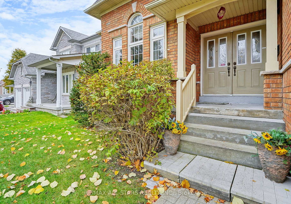 54-bretton-circle-markham-ontario-n13104988