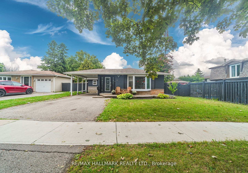 4-devins-drive-aurora-ontario-n13105416
