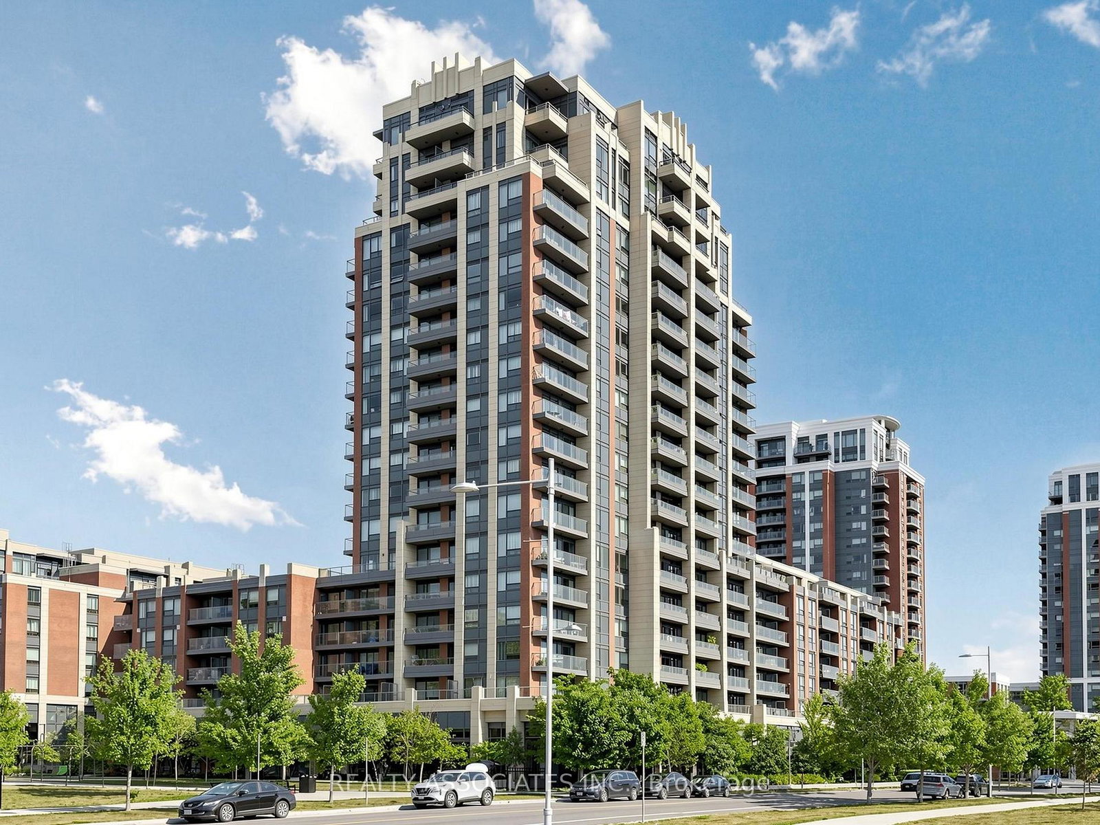 18-uptown-drive-markham-ontario-n13105914
