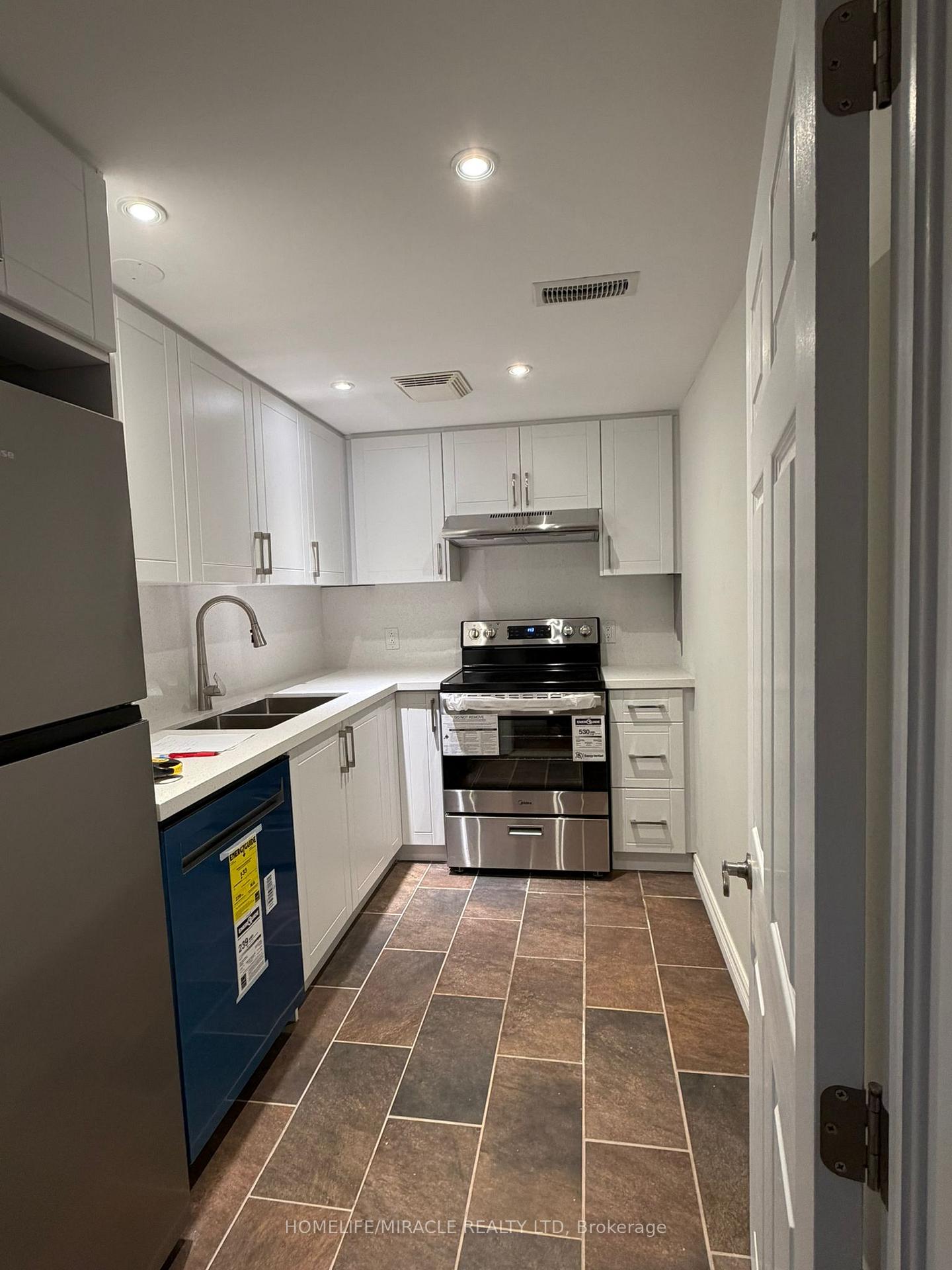 17-tarmack-drive-richmond-hill-ontario-n13105956