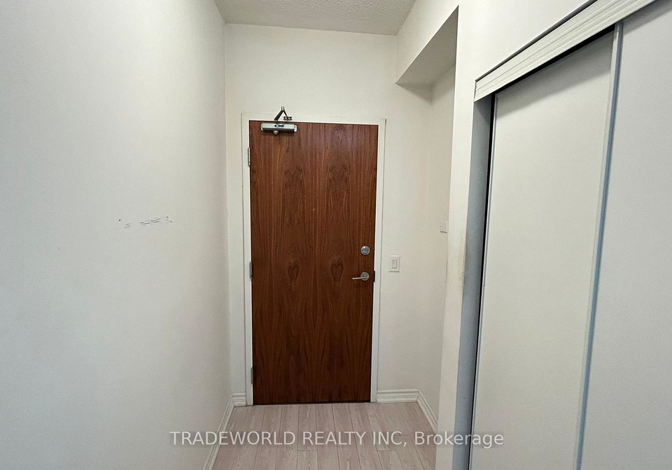 8323-kennedy-road-markham-ontario-n13106790