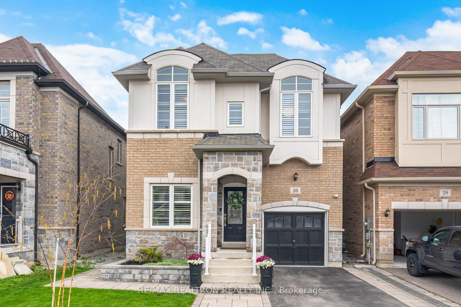 26-john-moore-road-east-gwillimbury-ontario-n13106910