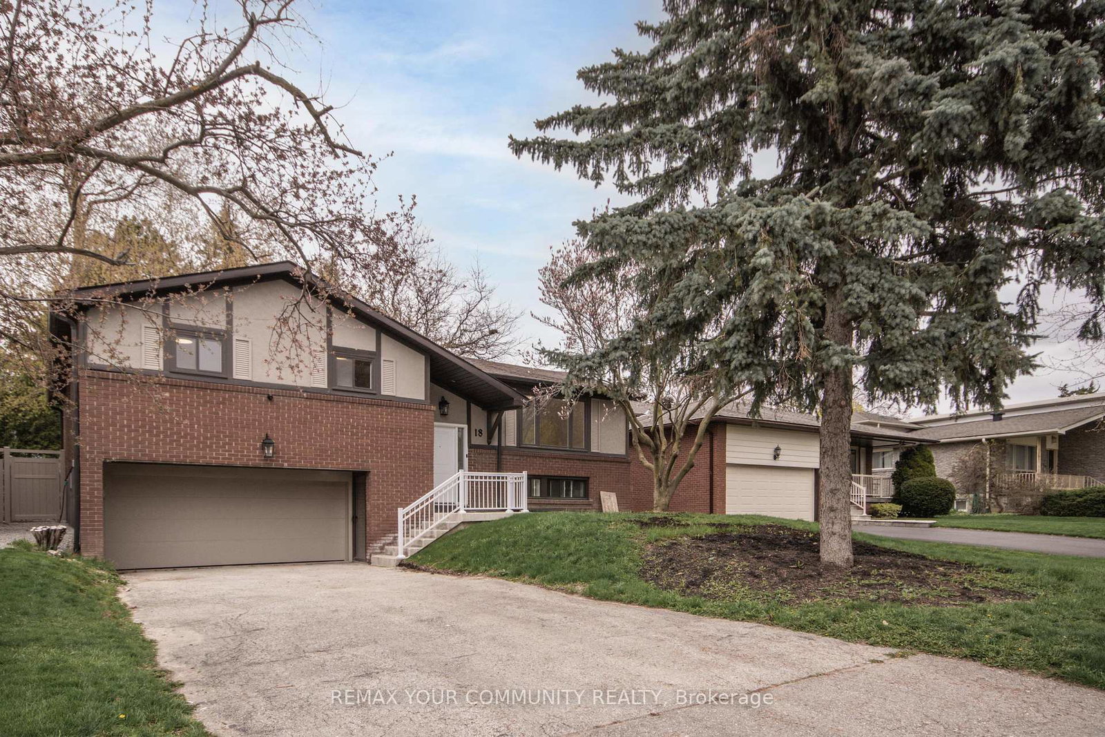 18-ironshield-crescent-markham-ontario-n13106966