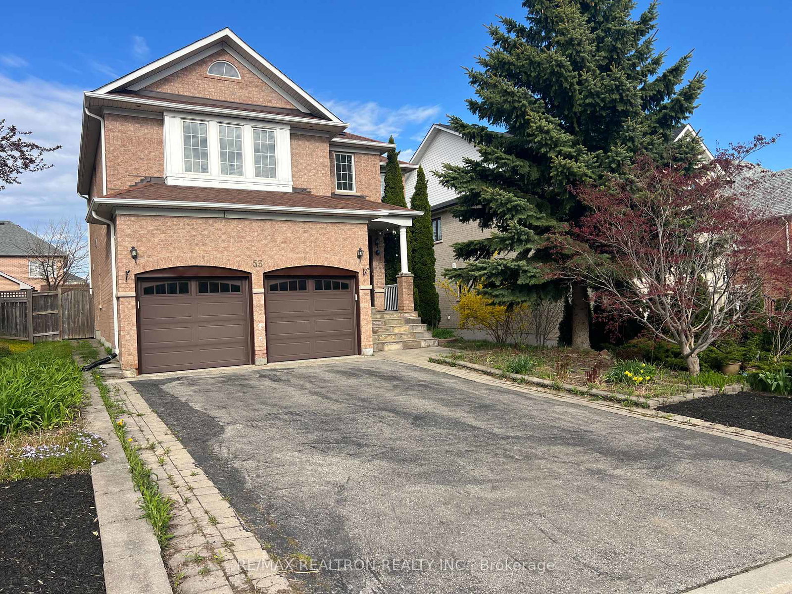 53-shadow-falls-drive-richmond-hill-ontario-n13107460