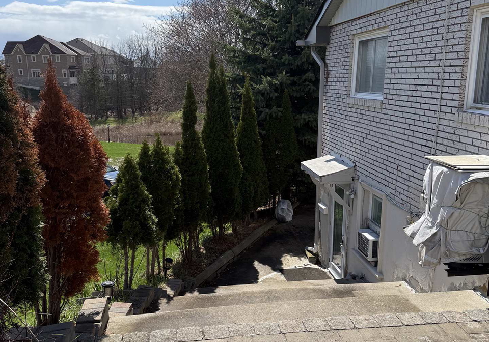 15500-leslie-street-aurora-ontario-n13107682