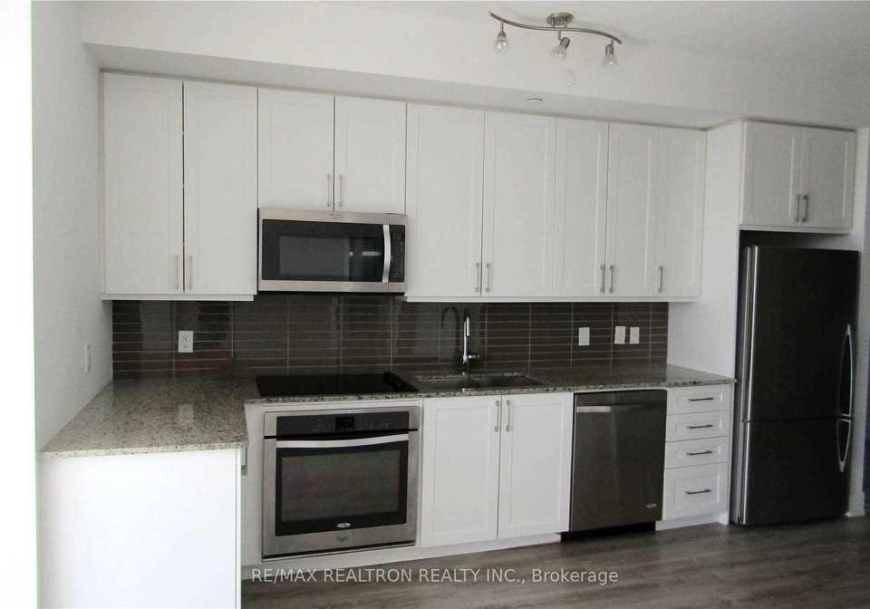 9608-yonge-street-richmond-hill-ontario-n13107954
