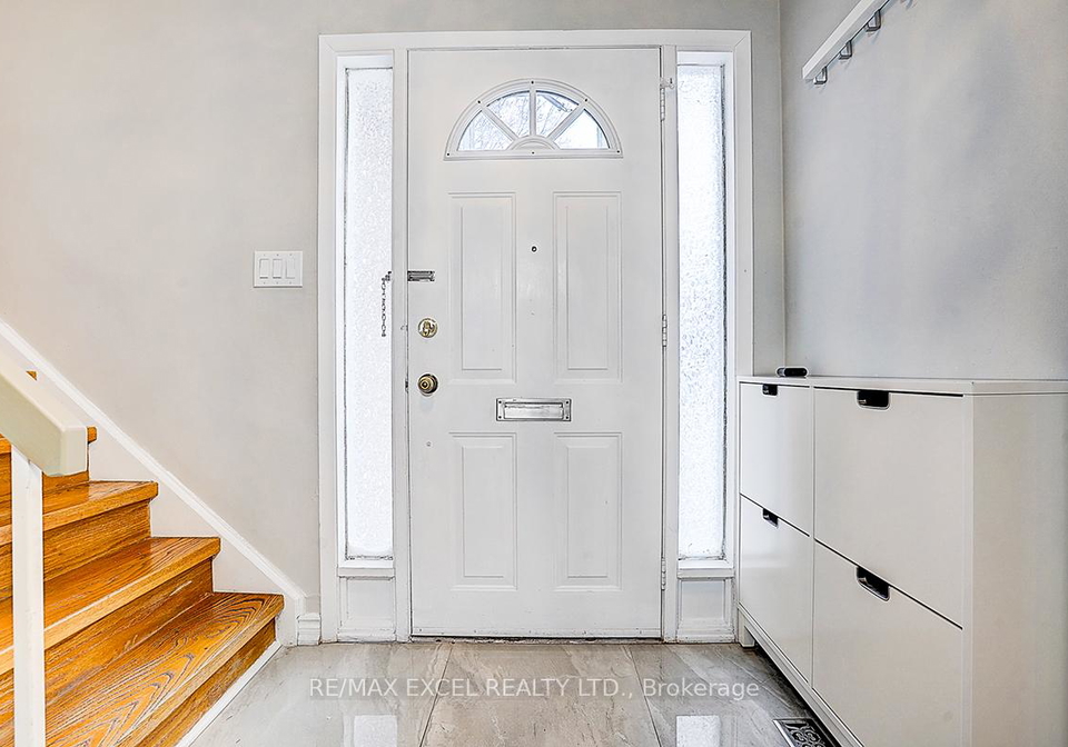 28-holsworthy-crescent-markham-ontario-n13108934