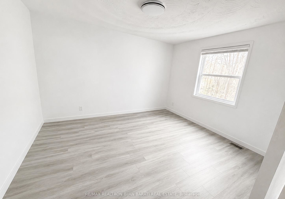 167-ruggles-avenue-richmond-hill-ontario-n13108982