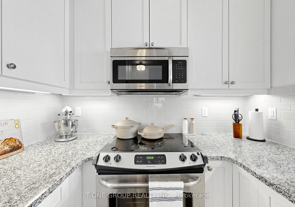 15277-yonge-street-aurora-ontario-n13109846