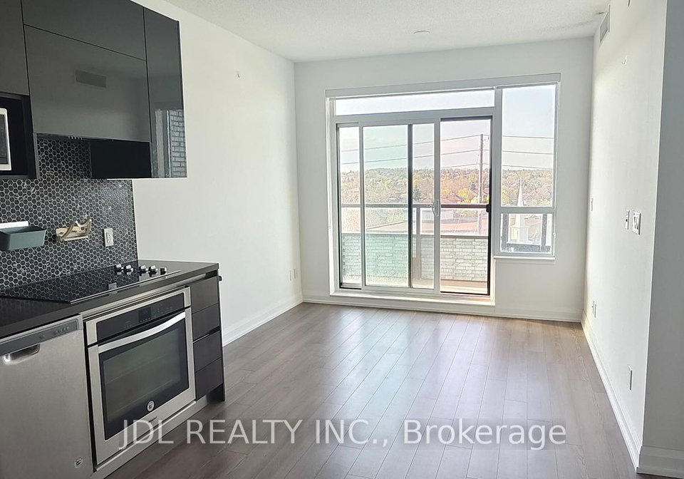 25-water-walk-drive-markham-ontario-n13110548
