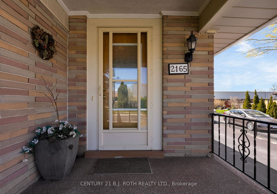 2165-victoria-street-innisfil-ontario-n13110656