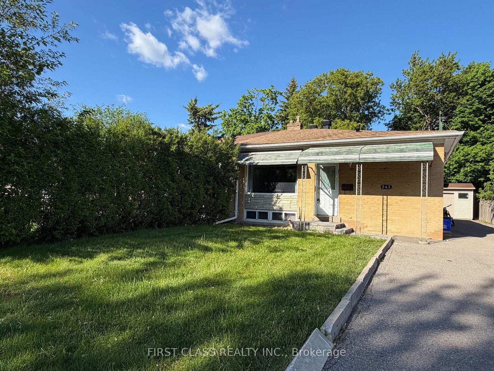 243-blue-grass-boulevard-richmond-hill-ontario-n13110932