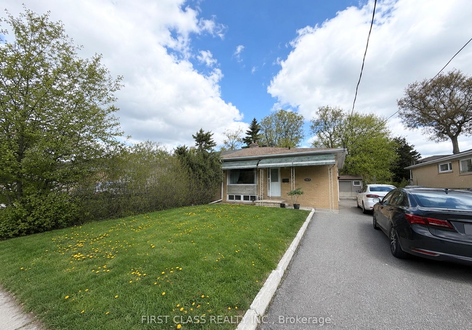 243-blue-grass-boulevard-richmond-hill-ontario-n13110932