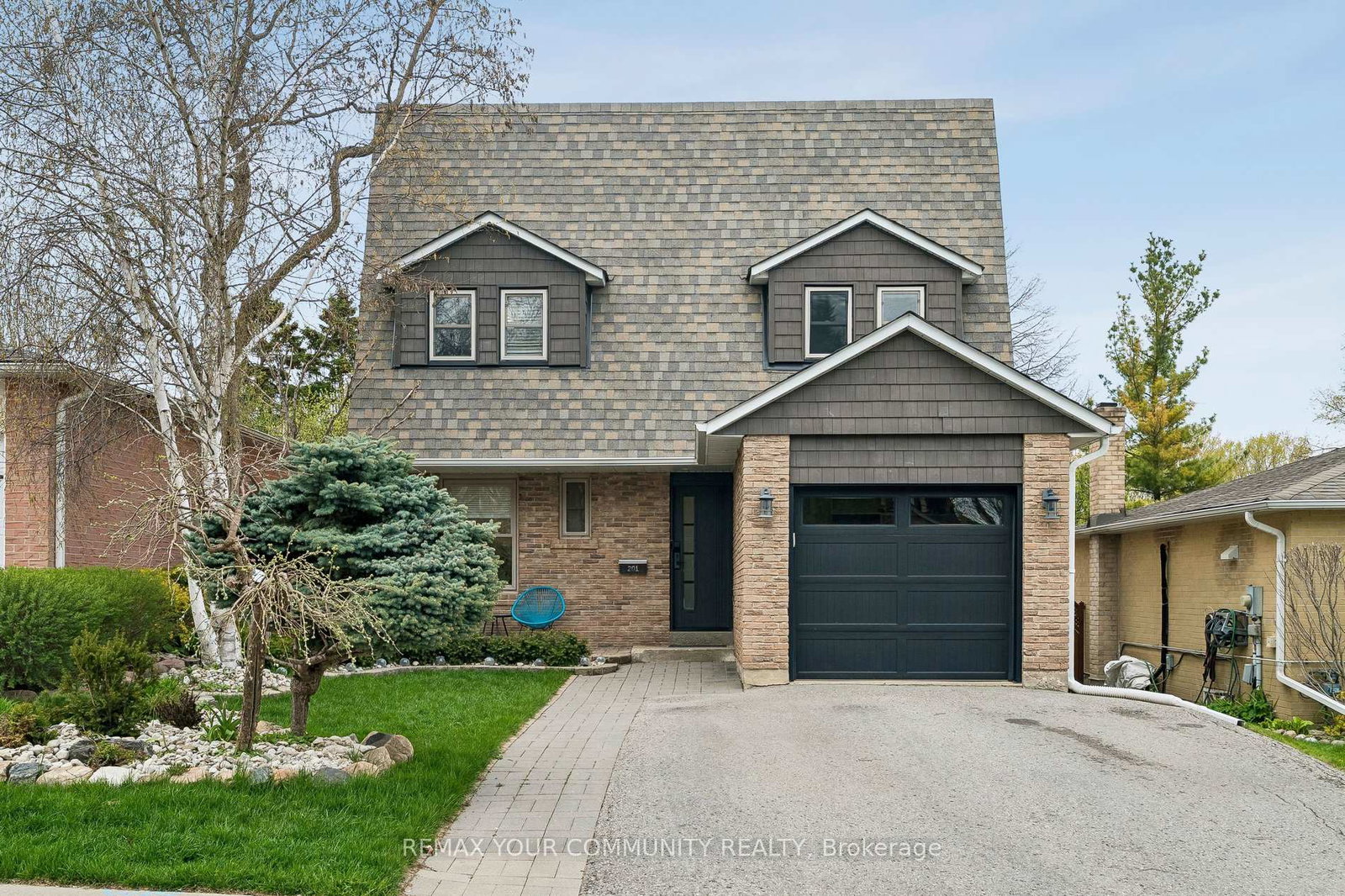 201-lloyd-avenue-newmarket-ontario-n13111448
