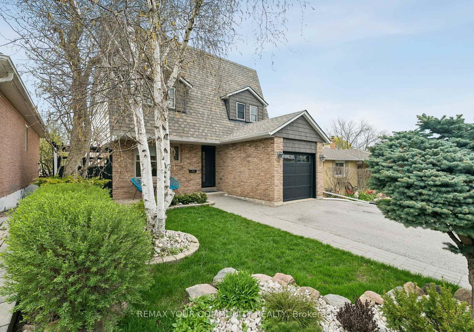 201-lloyd-avenue-newmarket-ontario-n13111448