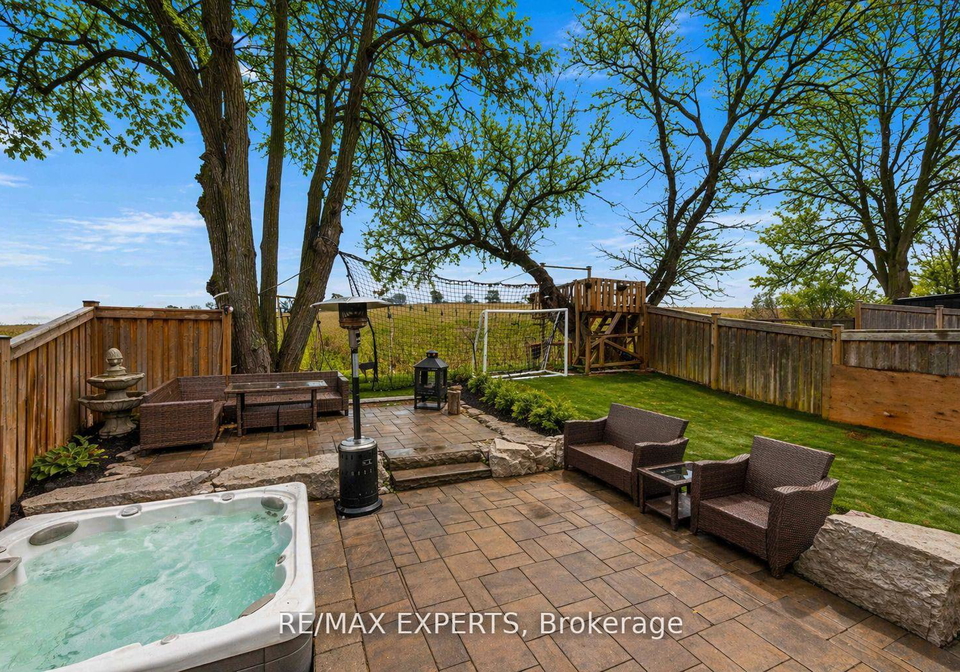 48-manor-glen-crescent-east-gwillimbury-ontario-n13111520