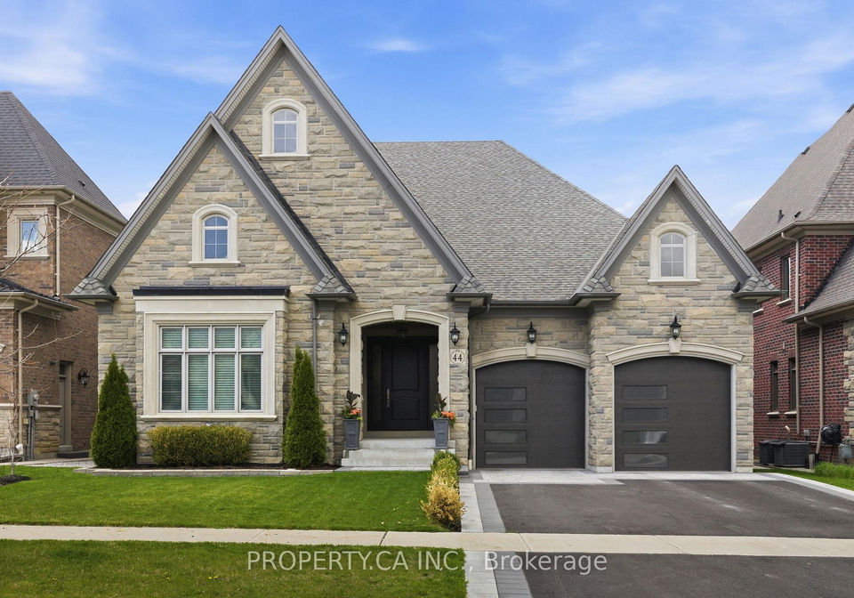 44-hogan-court-king-ontario-n13111908