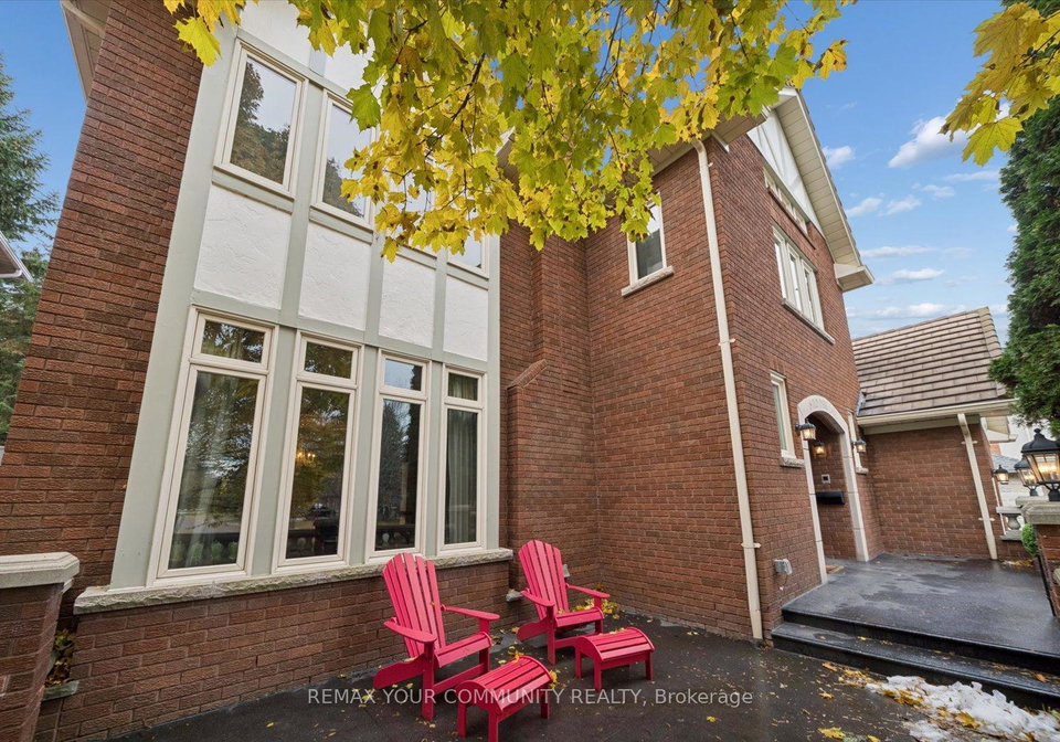 8-old-park-lane-richmond-hill-ontario-n13113126