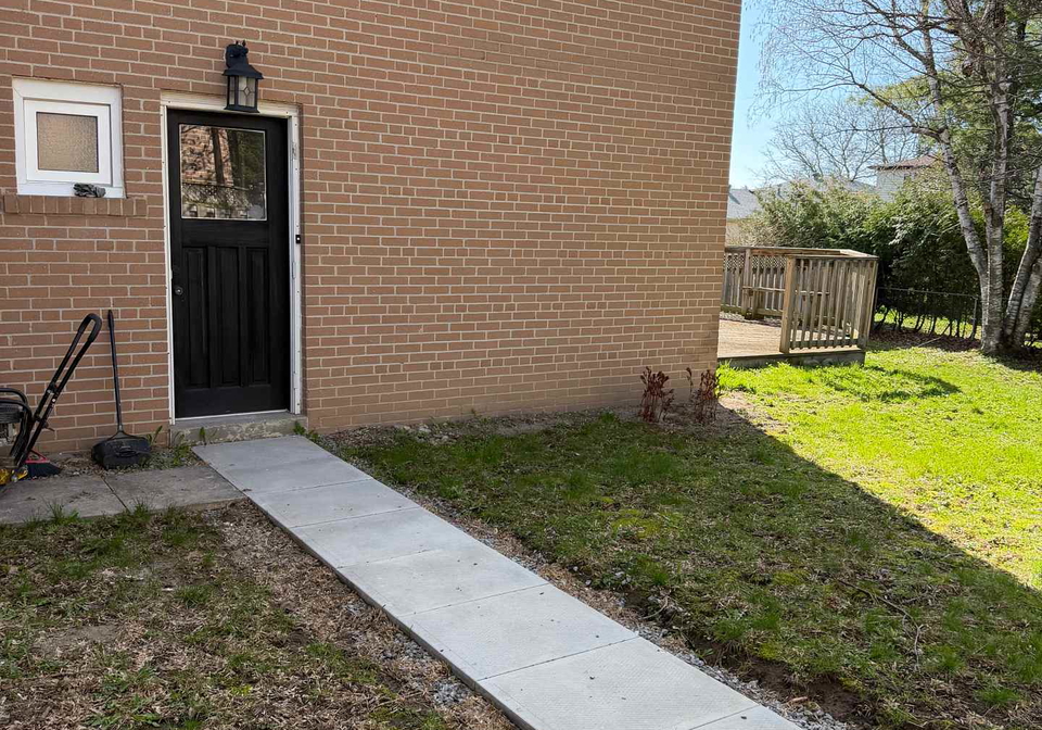 5-navan-crescent-aurora-ontario-n13114696