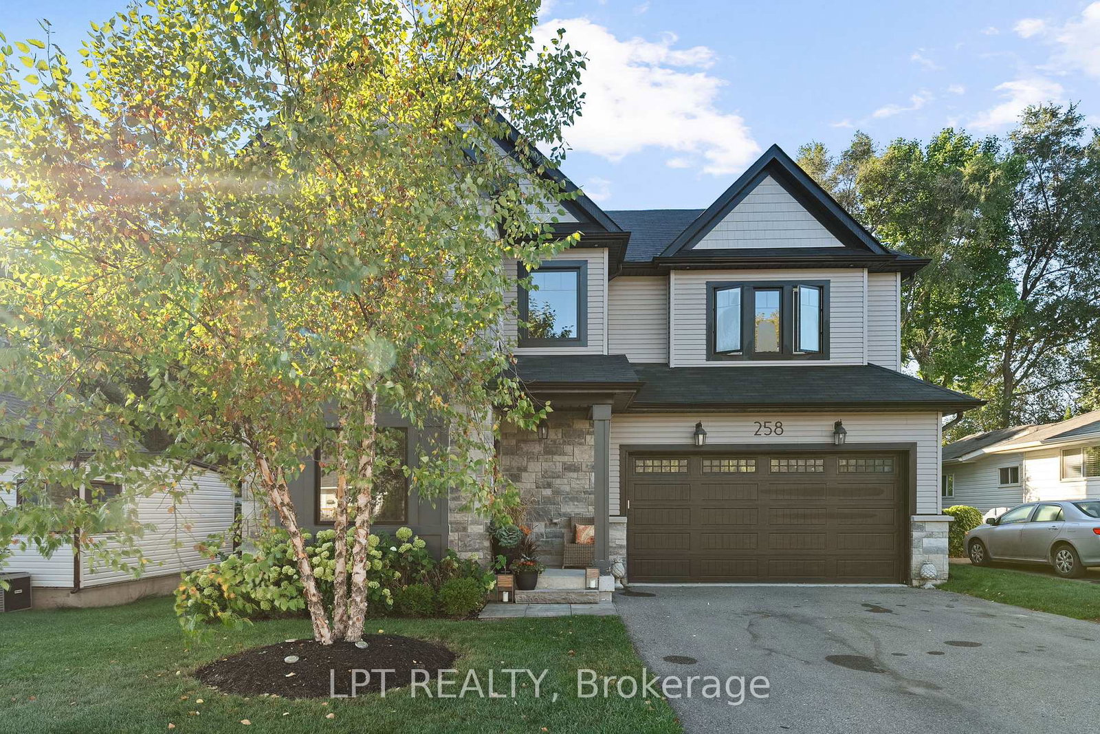 258-andrew-street-newmarket-ontario-n13114952