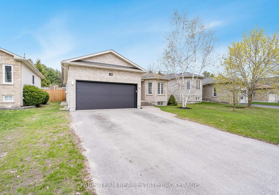 28-stonemount-crescent-essa-ontario-n13115030