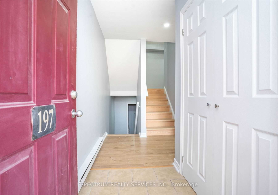197-milestone-drive-aurora-ontario-n13116084