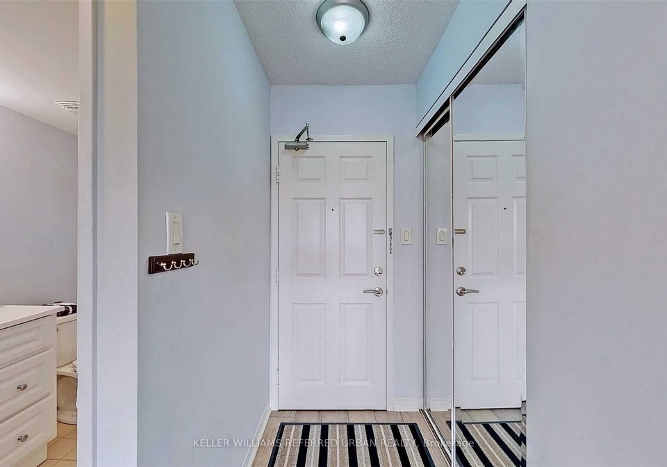 309-major-mackenzie-drive-e-richmond-hill-ontario-n13116894