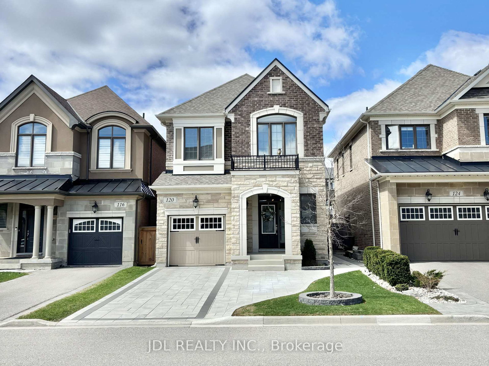 120-lacrosse-trail-vaughan-ontario-n13117962