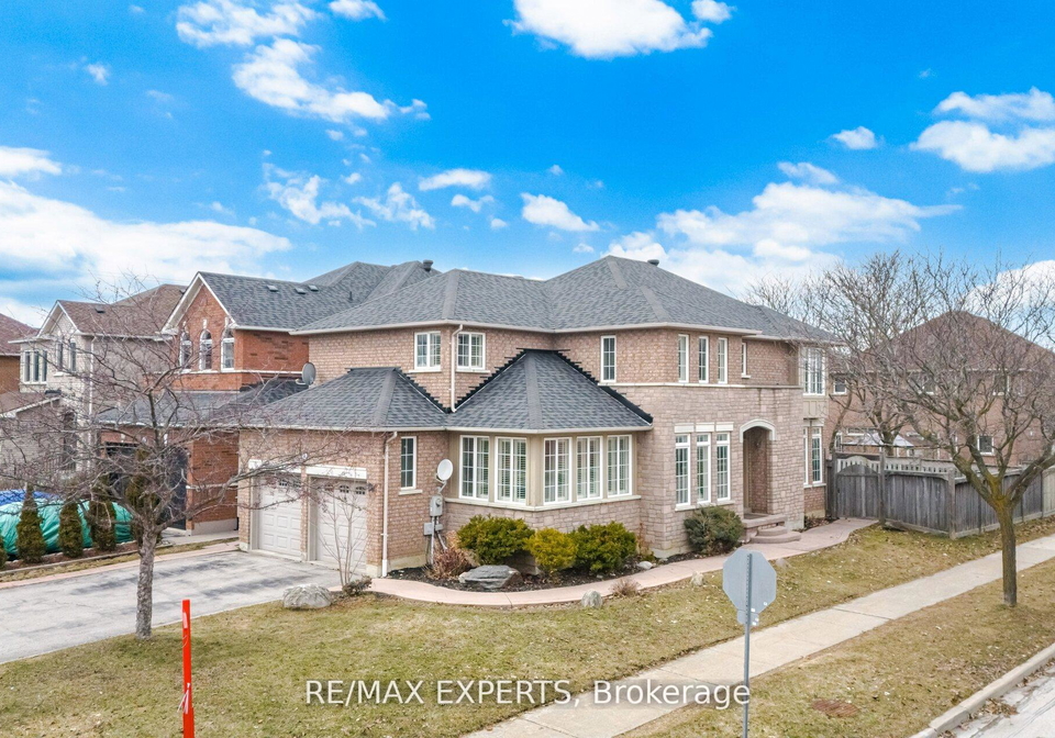 2-sequoia-road-vaughan-ontario-n13118422