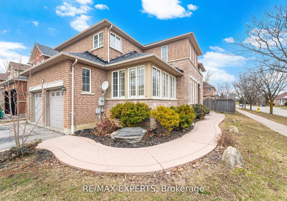 2-sequoia-road-vaughan-ontario-n13118422