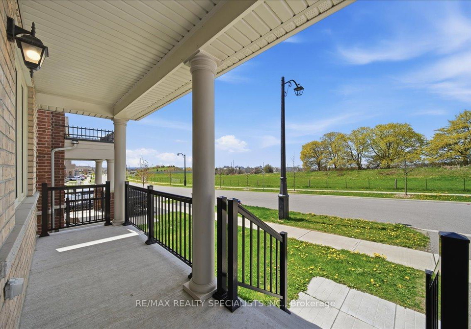 1033-langford-boulevard-bradford-west-gwillimbury-ontario-n13118430