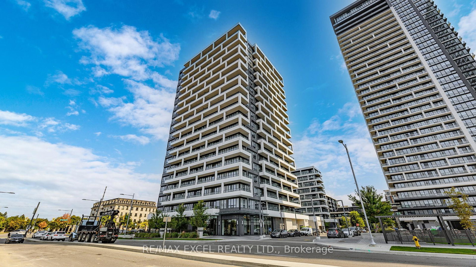 38-water-walk-drive-markham-ontario-n13119122
