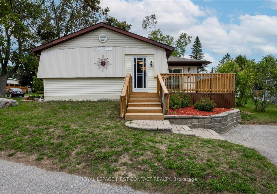 25-hawthorne-drive-innisfil-ontario-n13119442