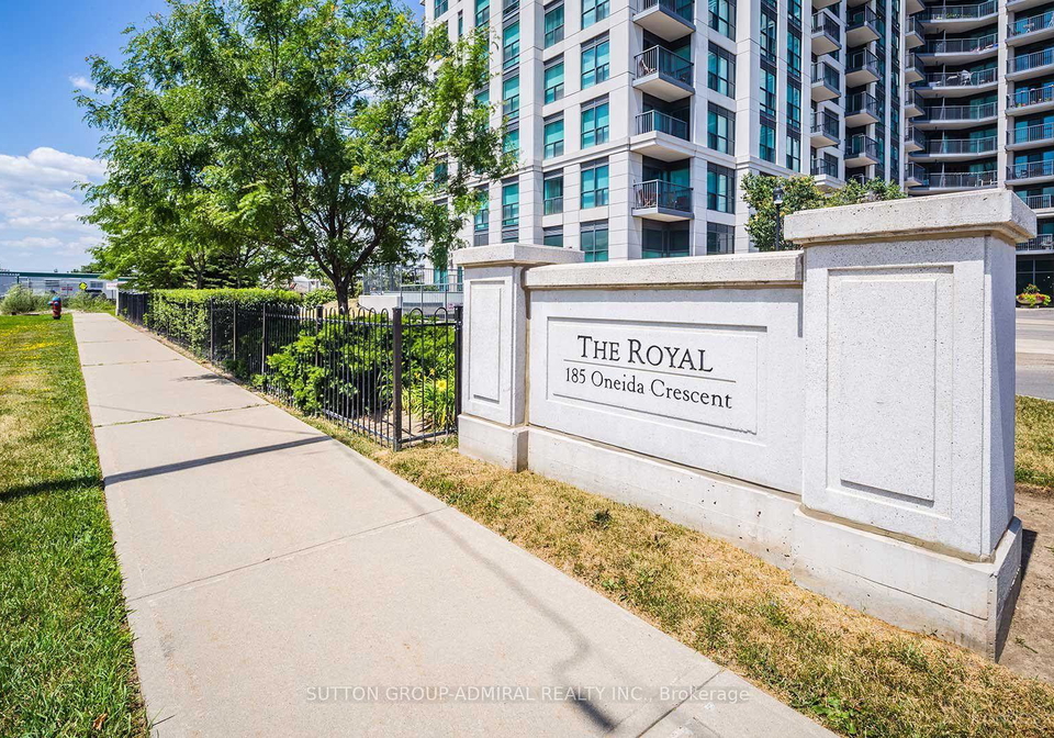 185-oneida-crescent-richmond-hill-ontario-n13119580