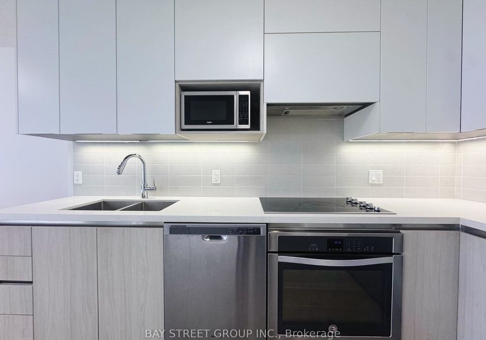 15-water-walk-drive-markham-ontario-n13120220