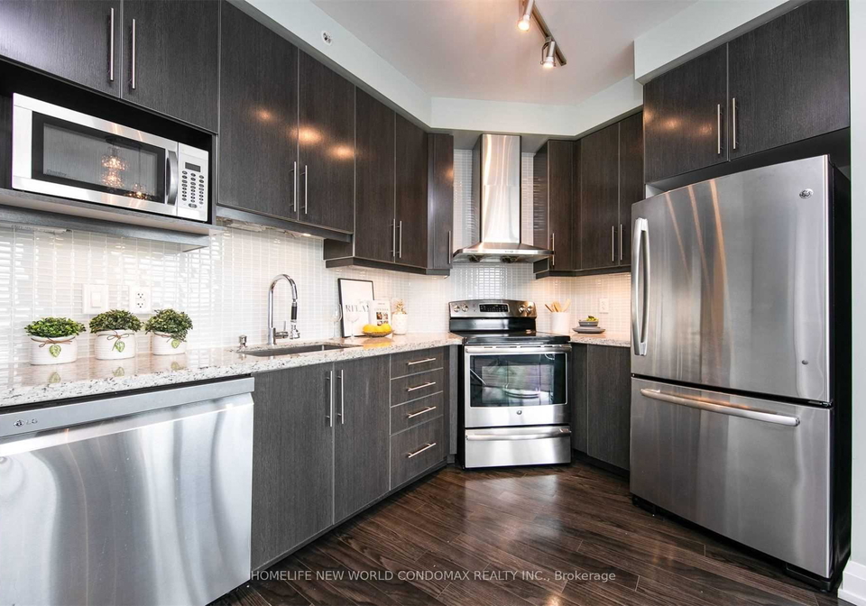 7161-yonge-street-markham-ontario-n13120460