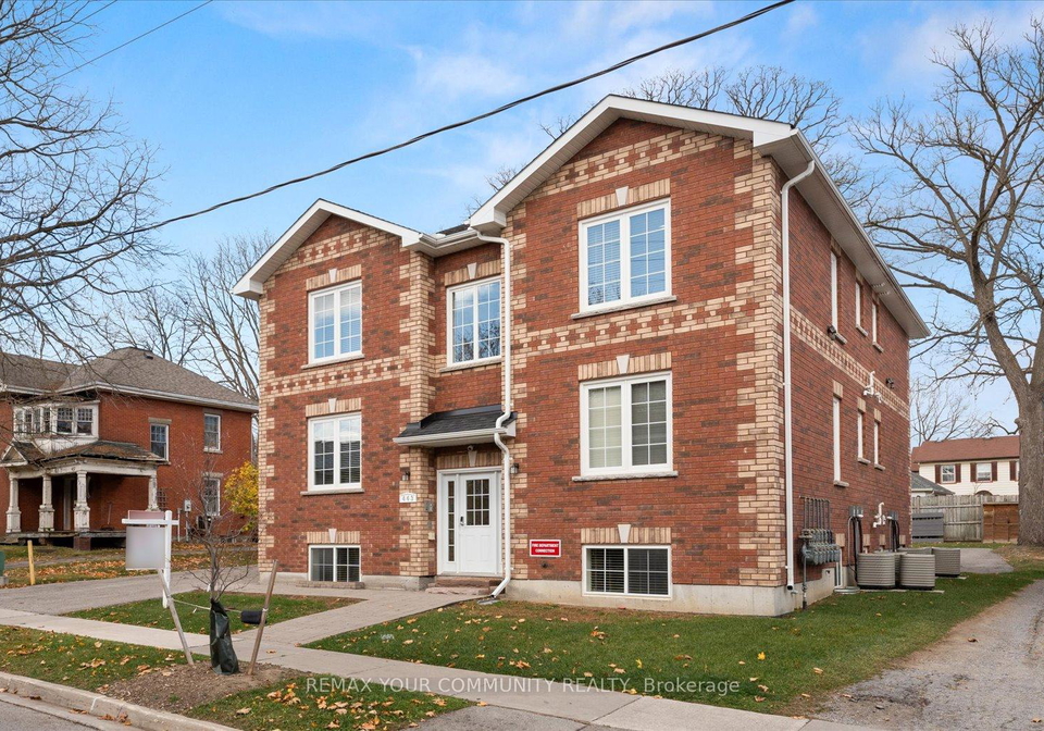 443-timothy-street-newmarket-ontario-n13120590