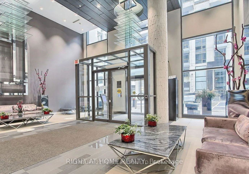 9205-yonge-street-richmond-hill-ontario-n13121368