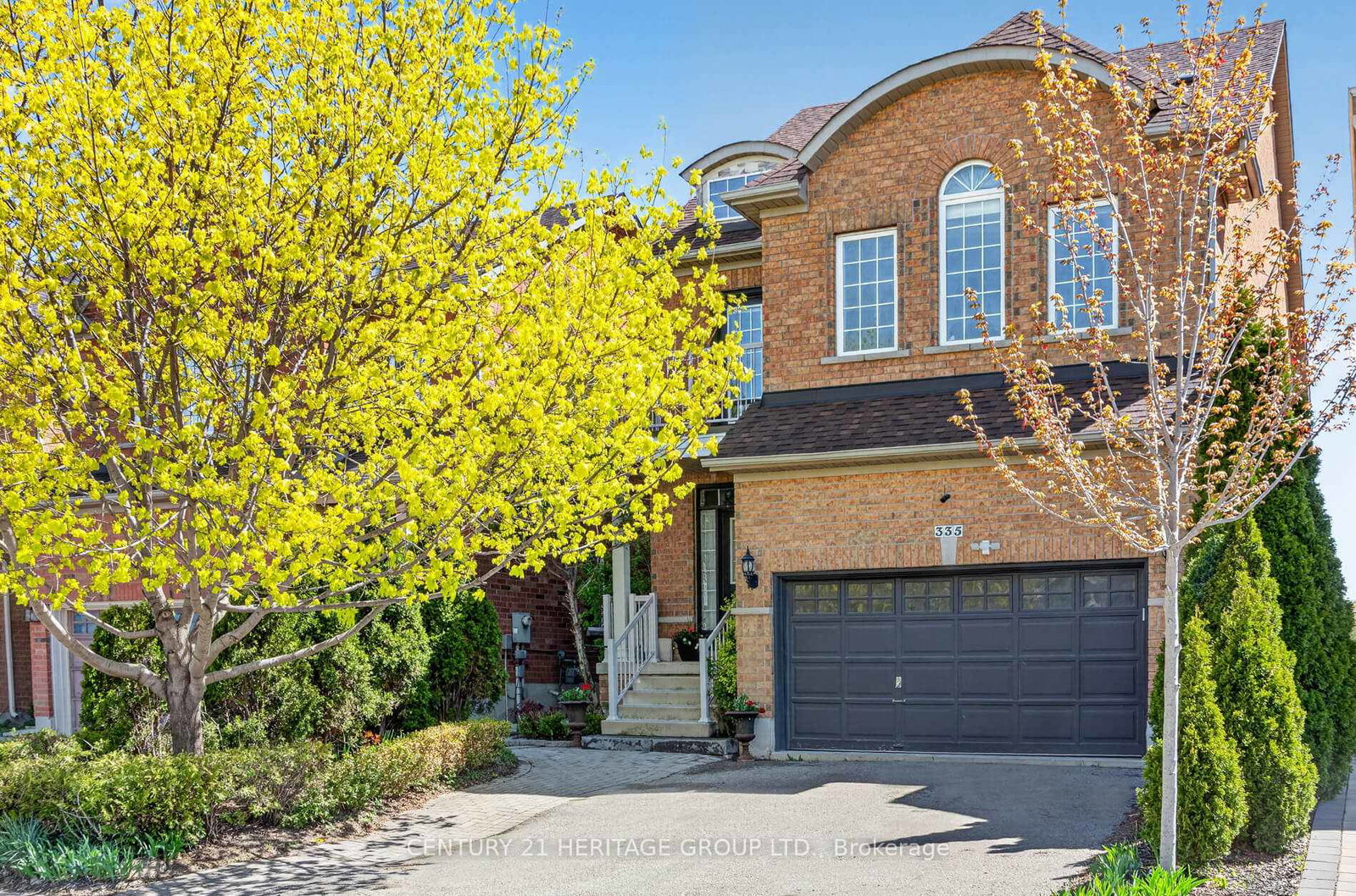 335-bathurst-glen-drive-vaughan-ontario-n13122190