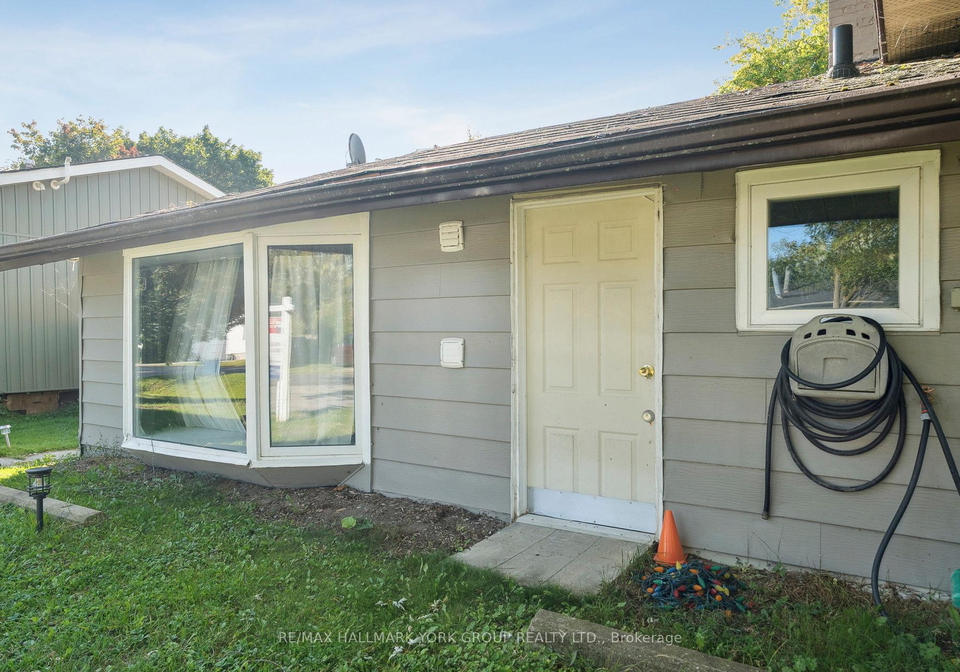 351-winnifred-drive-georgina-ontario-n13122972
