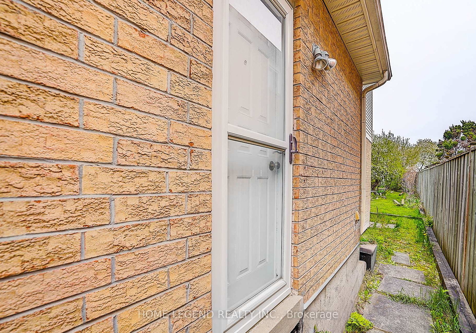 142-highgate-drive-markham-ontario-n13123030