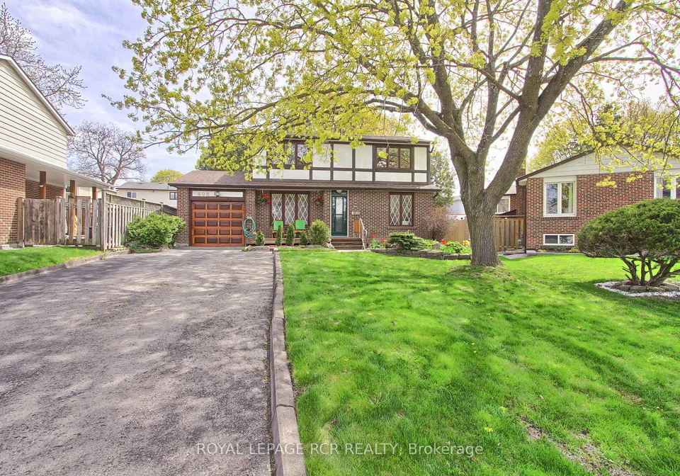 408-handley-crescent-newmarket-ontario-n13123266