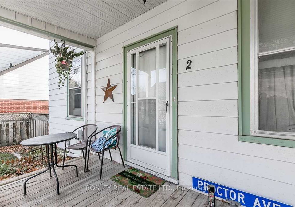 330-botsford-street-newmarket-ontario-n13123780